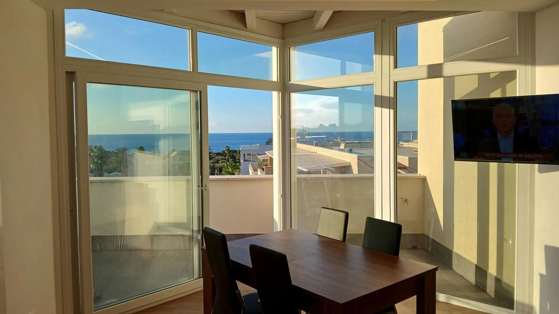 Holidayhouse Belvedere Terrasini Apartment